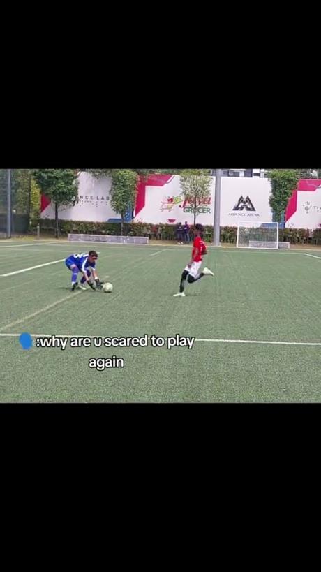 恶劣！这孩子可以终身禁止踢足球了